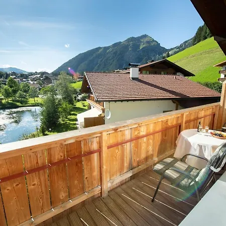 Alpchalet Tirol Berwang Exterior photo